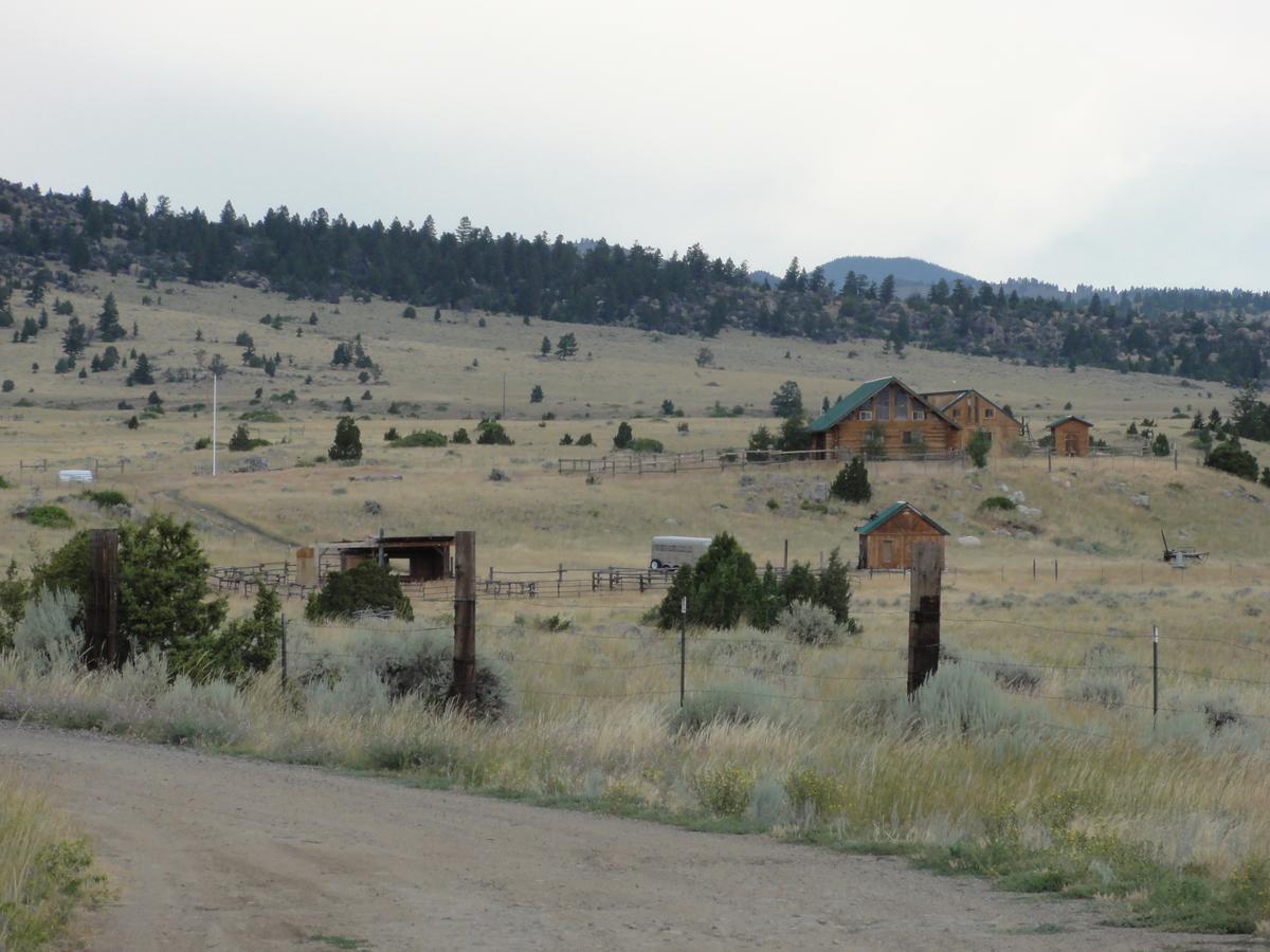 Fish Creek House Bed & Breakfast Silver Star Exterior photo